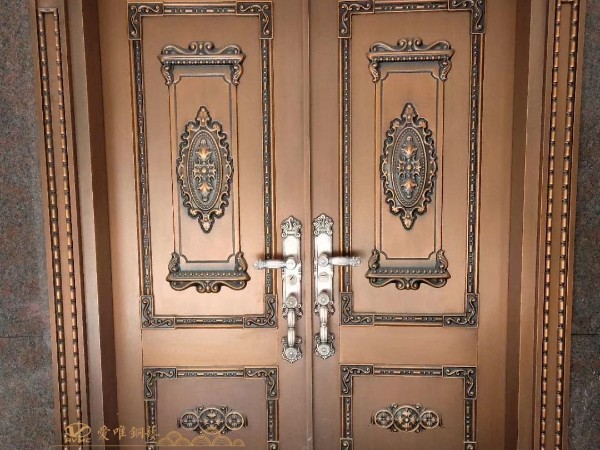廣東別墅銅門(mén)廠家愛(ài)唯銅藝——?jiǎng)e墅銅門(mén)工程案例