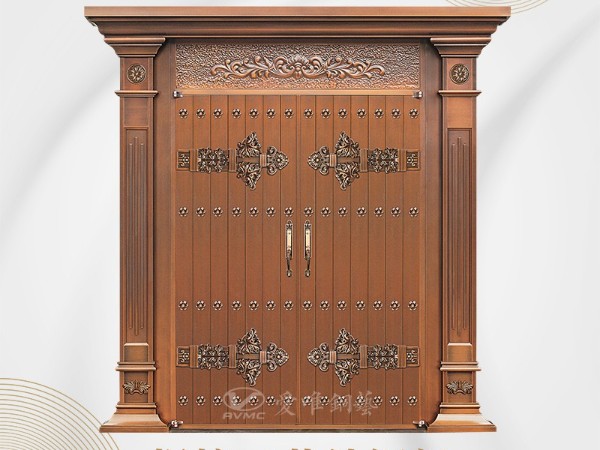 廣東銅門廠家的銅大門很受別墅業主的歡迎